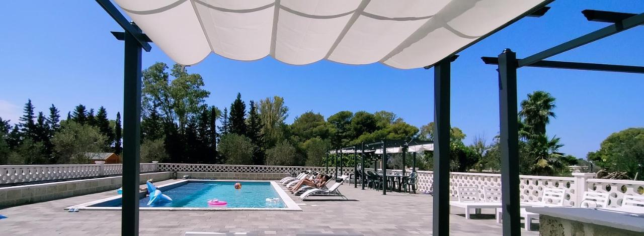 Agriturismo "Terra D'Ulivi" ปอร์โตเชซาเรโอ ภายนอก รูปภาพ