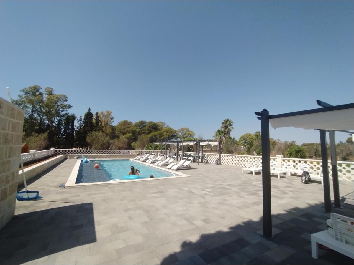 Agriturismo "Terra D'Ulivi" ปอร์โตเชซาเรโอ ภายนอก รูปภาพ